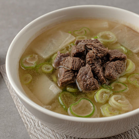 소고기 무국 Beef and Radish Soup
